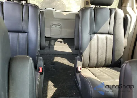 2014 Chrysler Town & Country Touring from USA, damaged, VIN 2C4RC1BG9ER421355